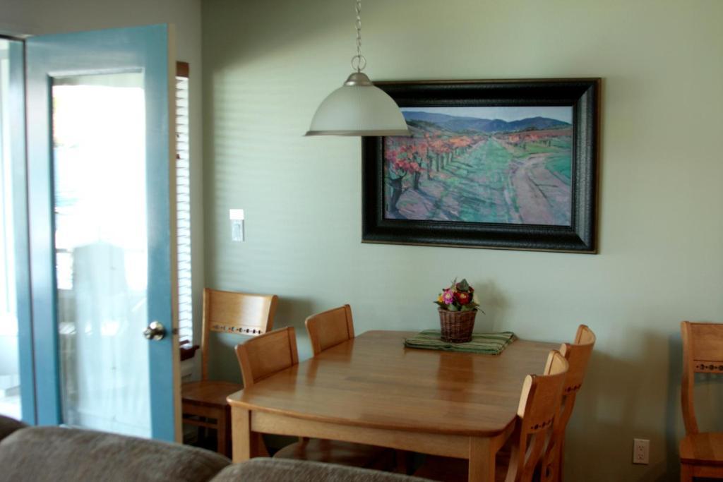 Appartement Petersons Waterfront à Chelan Chambre photo